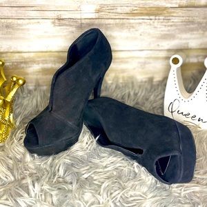 Steve Madden Black Platform Booties